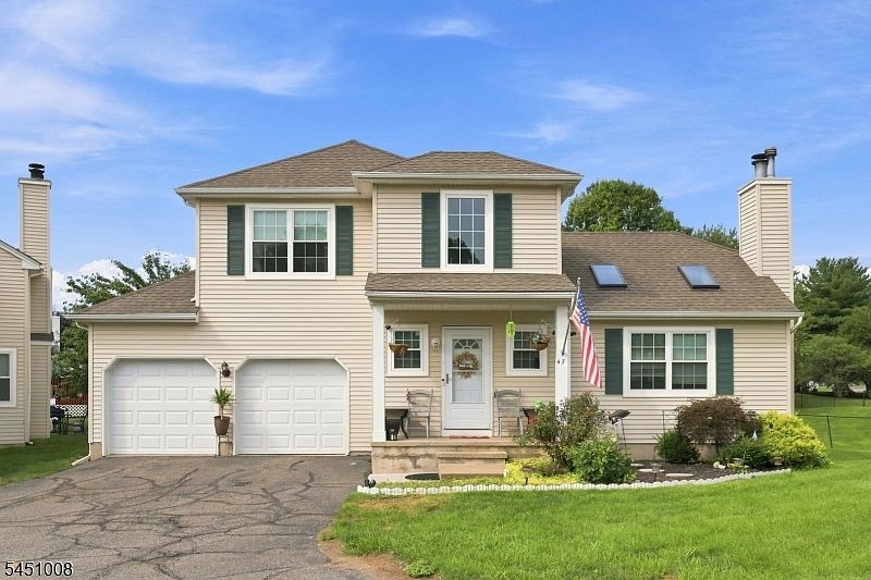 1st image of 47 Colby Ct