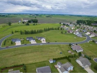 812 Pond View Dr, Arlington, MN, 55307