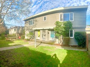 5440 Fauntleroy Way SW #B, Seattle, WA 98136