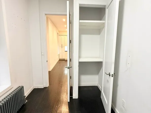 1428 Lexington Avenue image 9 of 16