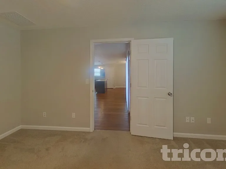 77094 Crosscut Way — Photo 8