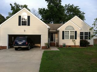 22477 York Ct, Windsor, VA 23487