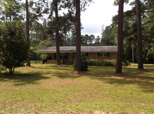 87 Rodney Jones Dr, Jesup, GA 31545