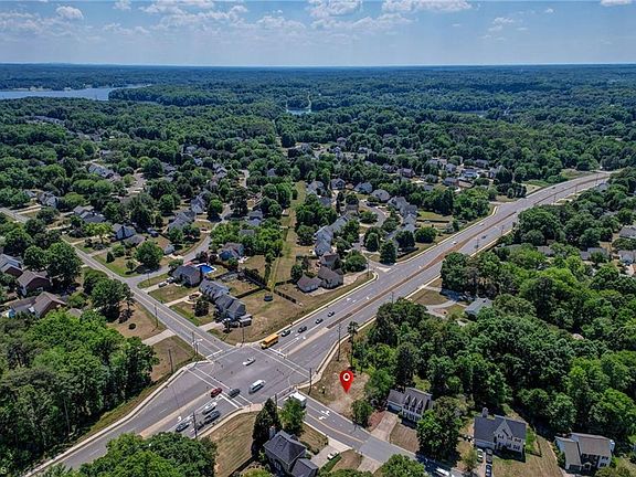 4th image of 4201 Braddock Rd Lot 1