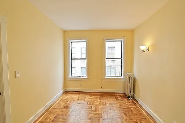 Rented by Julianna Realty Corp | media 18