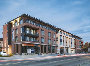 1531 Stittsville Main St #307, Ottawa, ON K2S 2Z9