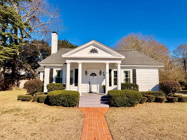 128 W Clinton St, Jackson, AL 36545