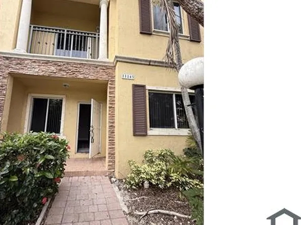 11245 SW 231st Ln, Miami, FL 33170