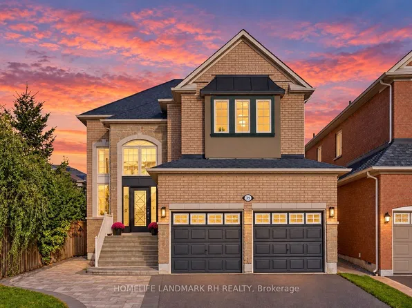 39 Arden Valley St, Richmond Hill, ON L4E 4J4