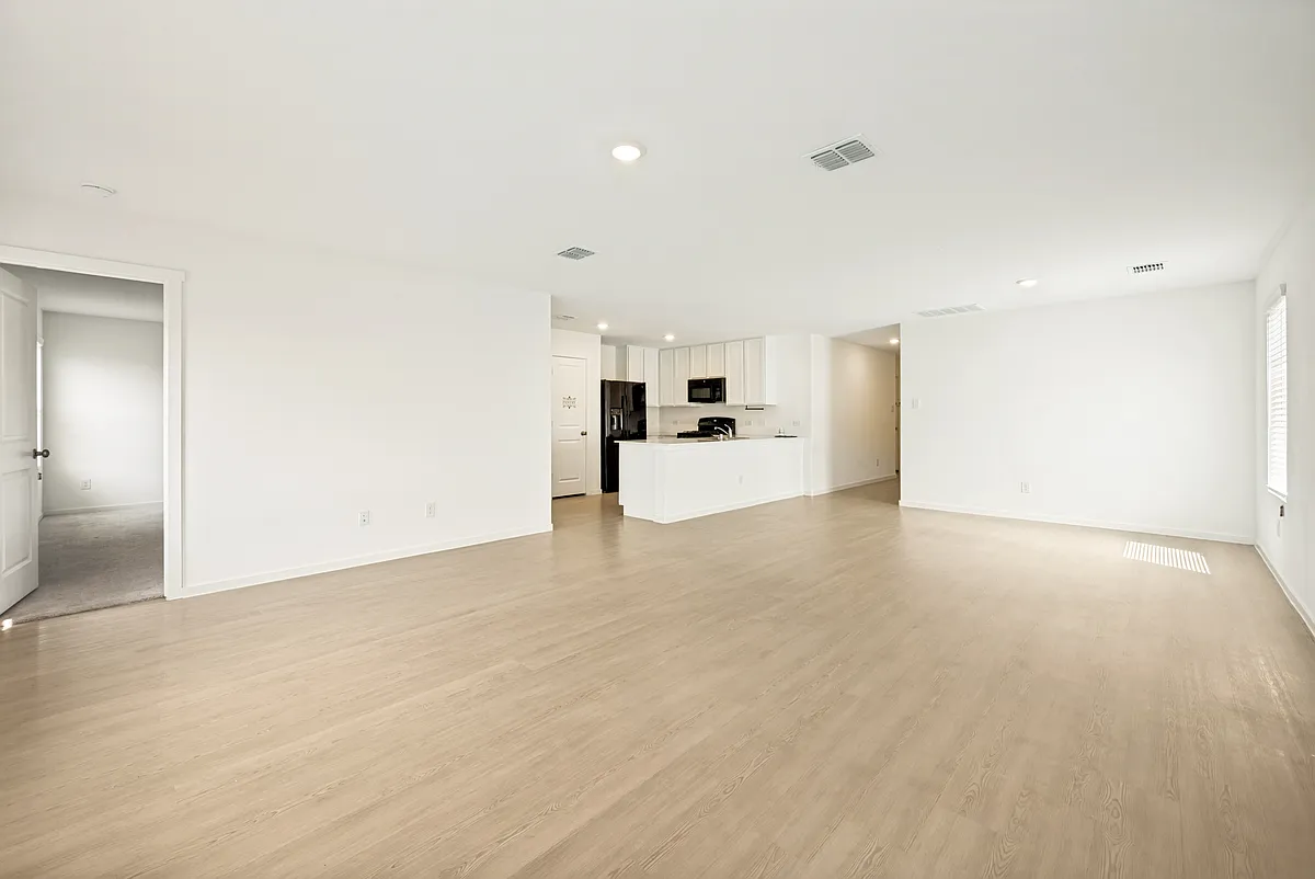 Building Photo - 4013 Drifters Bend Dr