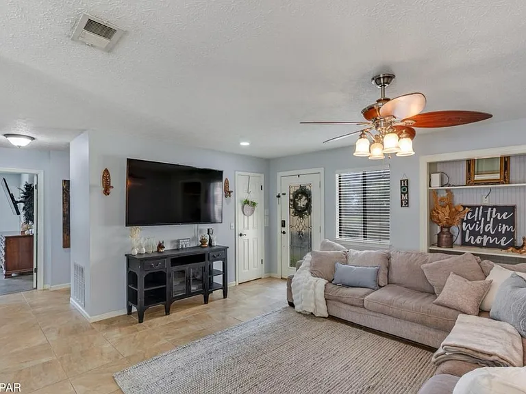 4459 Ashland Rd — Photo 11
