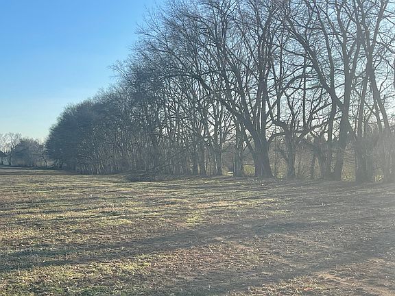 2nd image of 2 Old Zion Rd