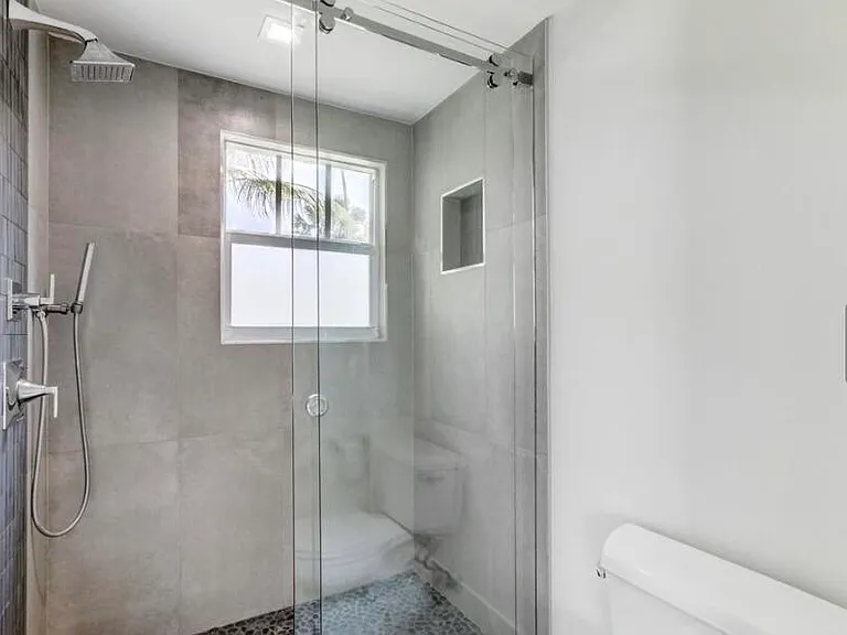 833 Ardmore Rd — Photo 9