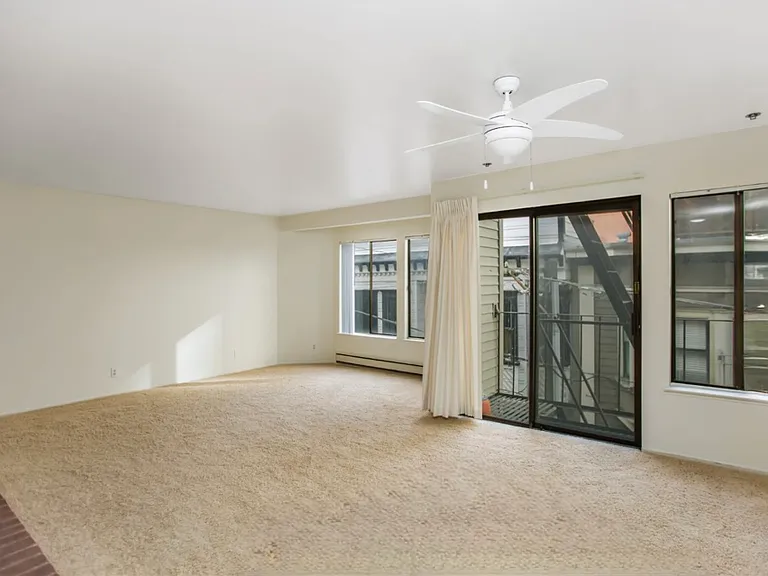 120 Joice St — Photo 3