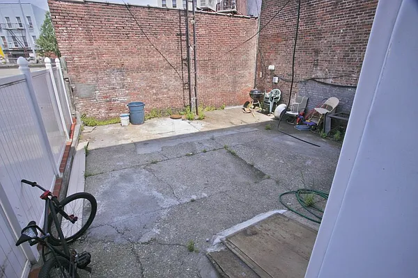 Rented by Bedford 6 Real Estate | media 17
