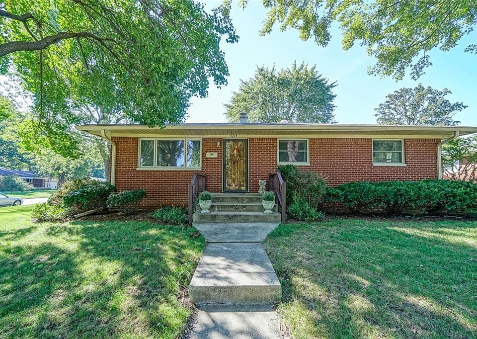 1st image of 5715 Meadowood Dr