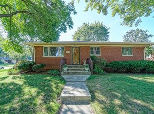 5715 Meadowood Dr, Indianapolis, IN