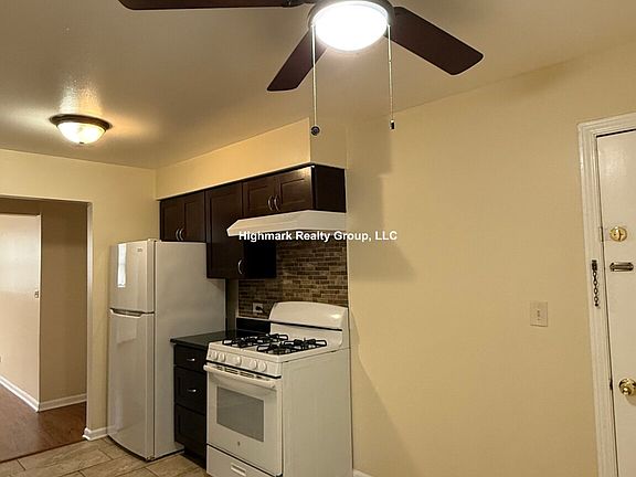 2nd image of 622 N Lincoln Ave #G03a