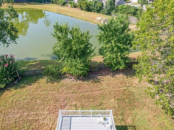 4th image of 314 Fernview Dr