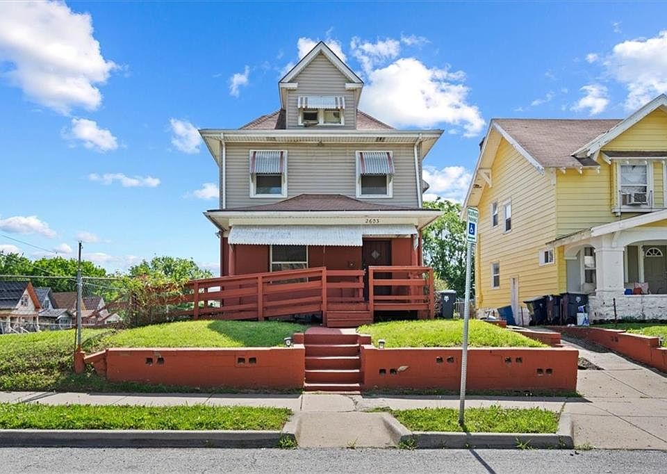 1st image of 2603 Agnes Ave