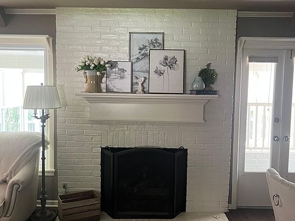 4th image of 3501 McMillan Dr