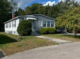 52 Castle Rd, Attleboro, MA 02703