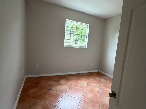 329 NW 11th Ave #2, Miami, FL 33128