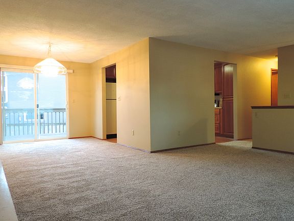 4th image of 16427 NE 107th Pl