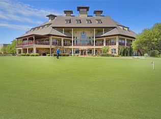 7009 Muirfield Dr, Cleburne, TX 76033