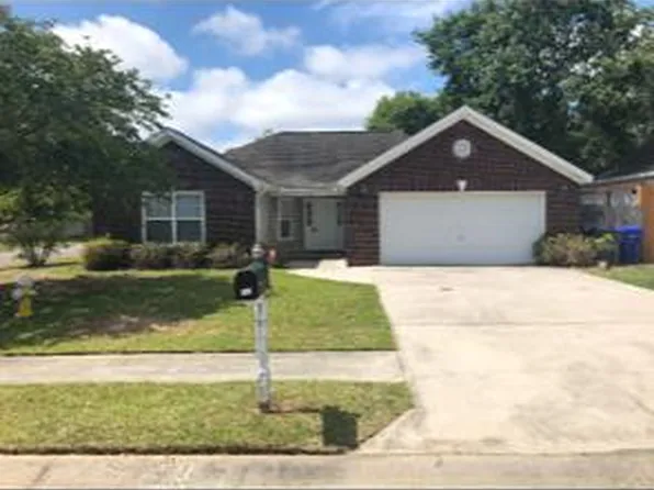 7864 High Maple Cir, North Charleston, SC 29418