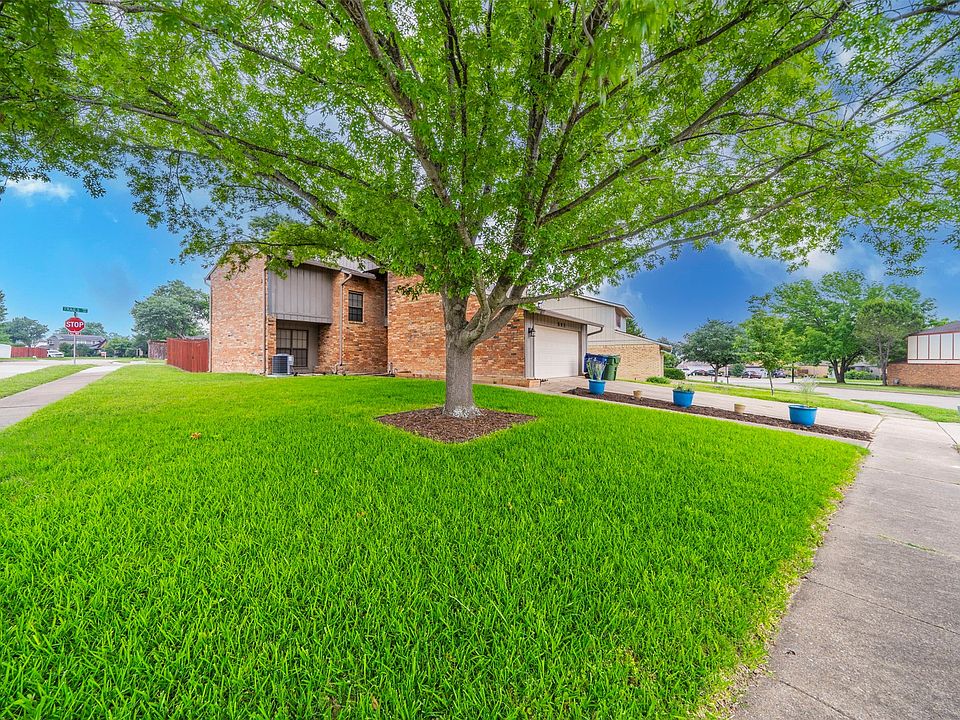 1st image of 561 Trailcrest Dr