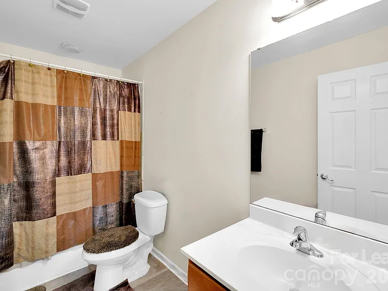 106 Ashton Dr — Photo 19