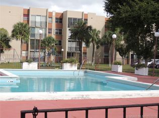 9411 SW 4th St APT 306, Miami, FL 33174