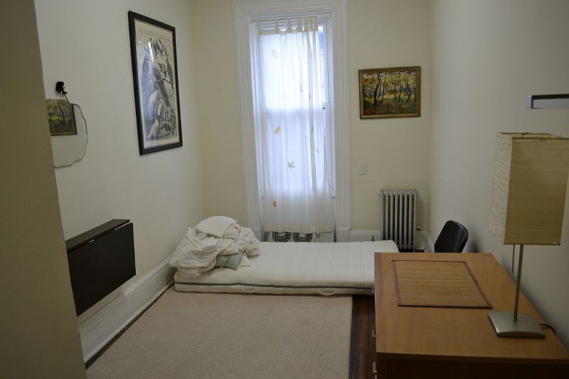 1st image of 529 Bainbridge St #2