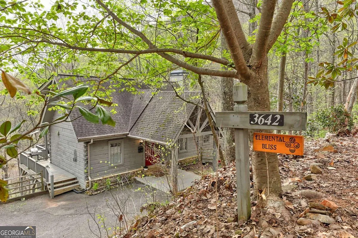 3642 Wilderness Pkwy photo 1