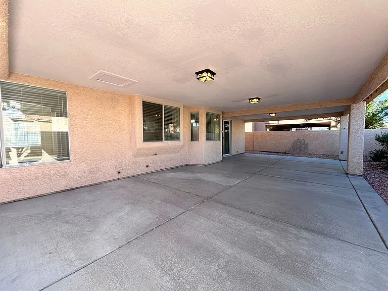 1724 Mexican Poppy St — Photo 4