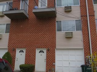 26 B Francine Court, Staten Island, NY 10306