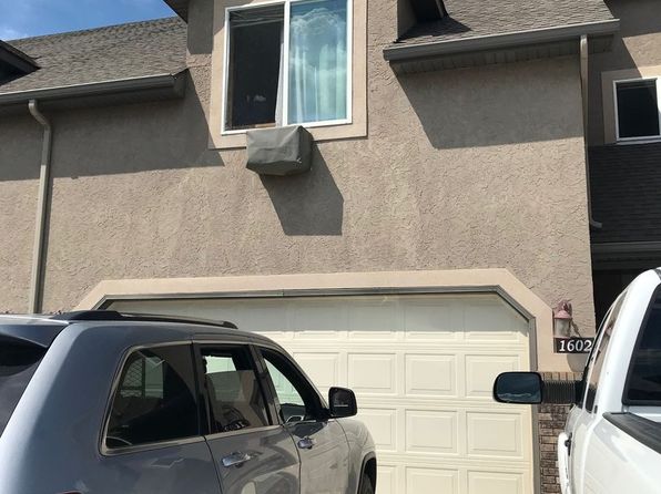 1602 Honeysuckle Loop