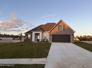 12008 Erik Ct, Ocean Springs, MS 39564