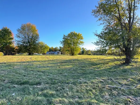 219 Schlitz Dr, Fayetteville, OH 45118