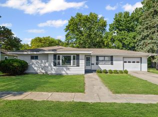 221 N Prairie St, Brookston, IN 47923