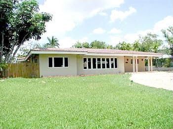 1st image of 531 Pigeon Plum Ln