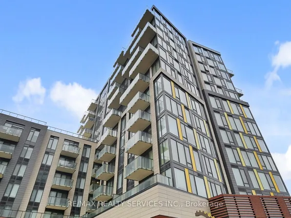 1415 Dundas St E #610, Oakville, ON L6H 7C4