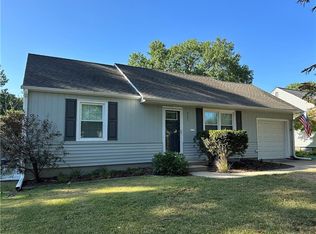 5301 W 72nd St, Prairie Village, KS 66208