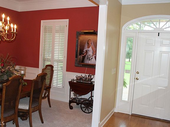 3rd image of 130 Rolling Woods Way
