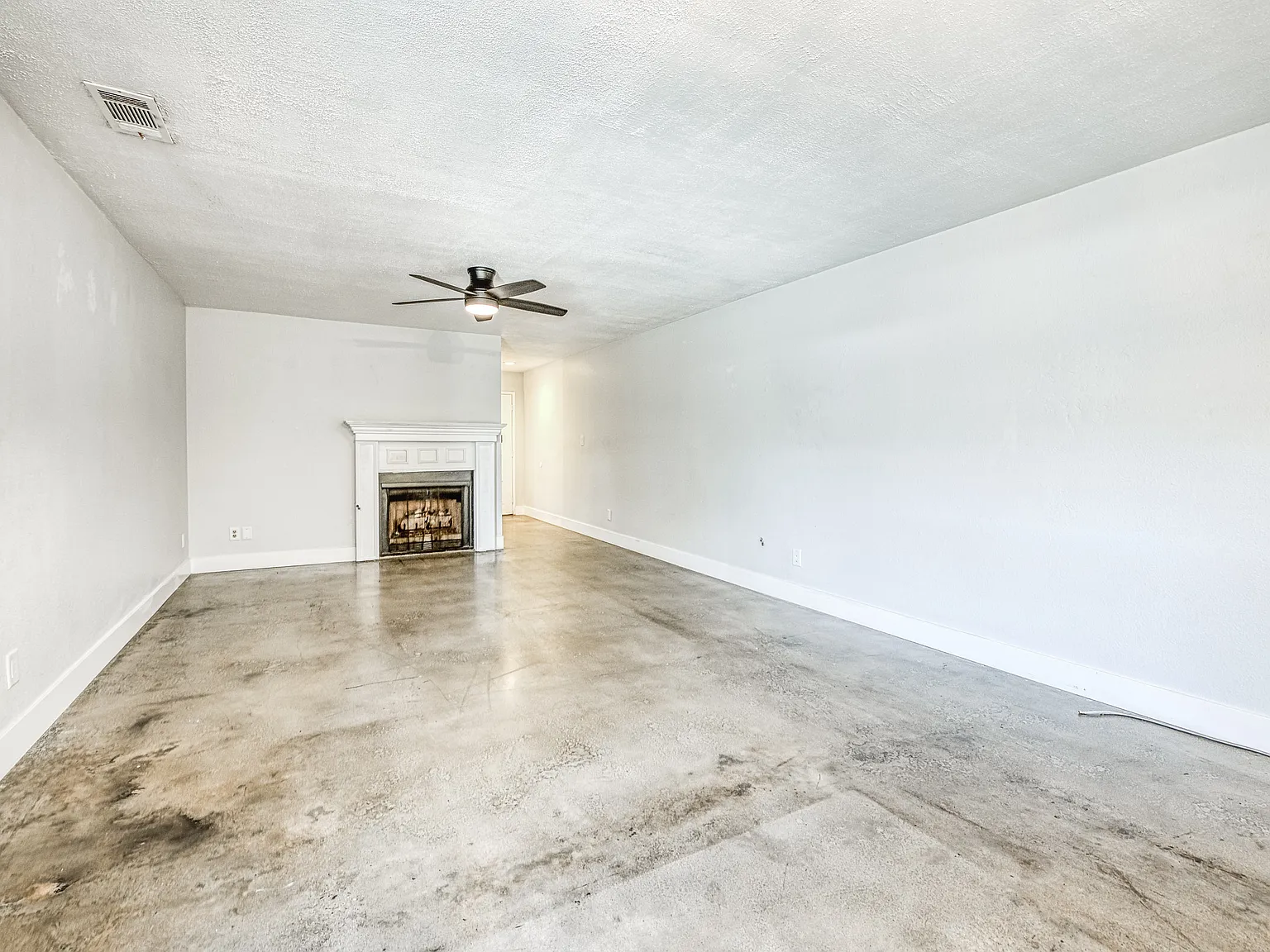 351 Fairmont Ave — Photo 2