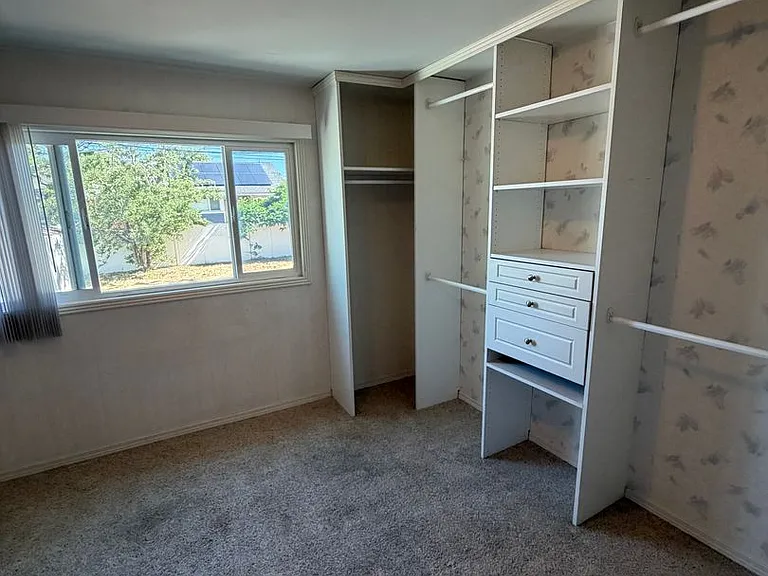 625 E Wilmington Ave — Photo 22