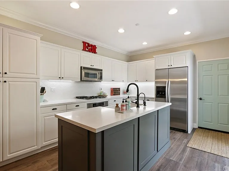 65 Orange Blossom Cir — Photo 4