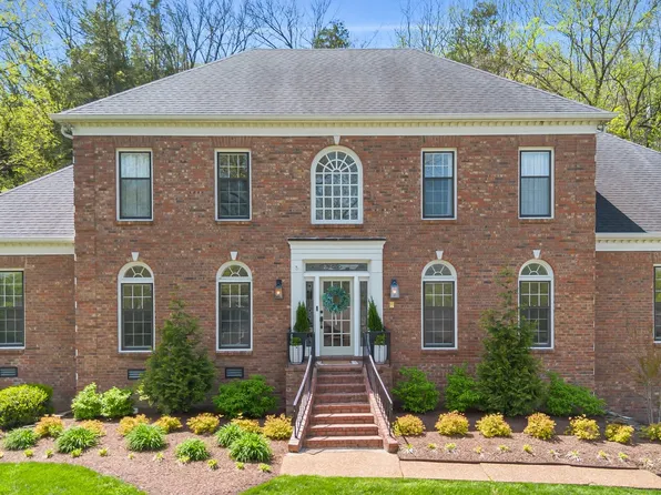 513 Waxwood Dr, Brentwood, TN 37027