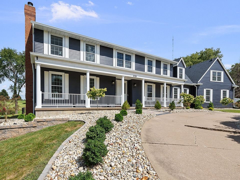 1st image of 3220 Lundy Ln